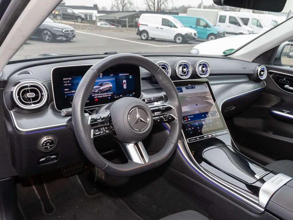 Mercedes-Benz C 220 2025