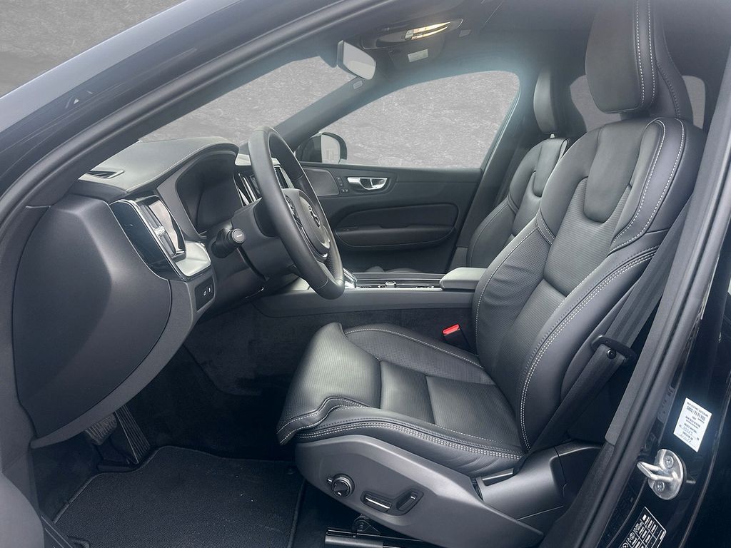 Volvo XC60 2024