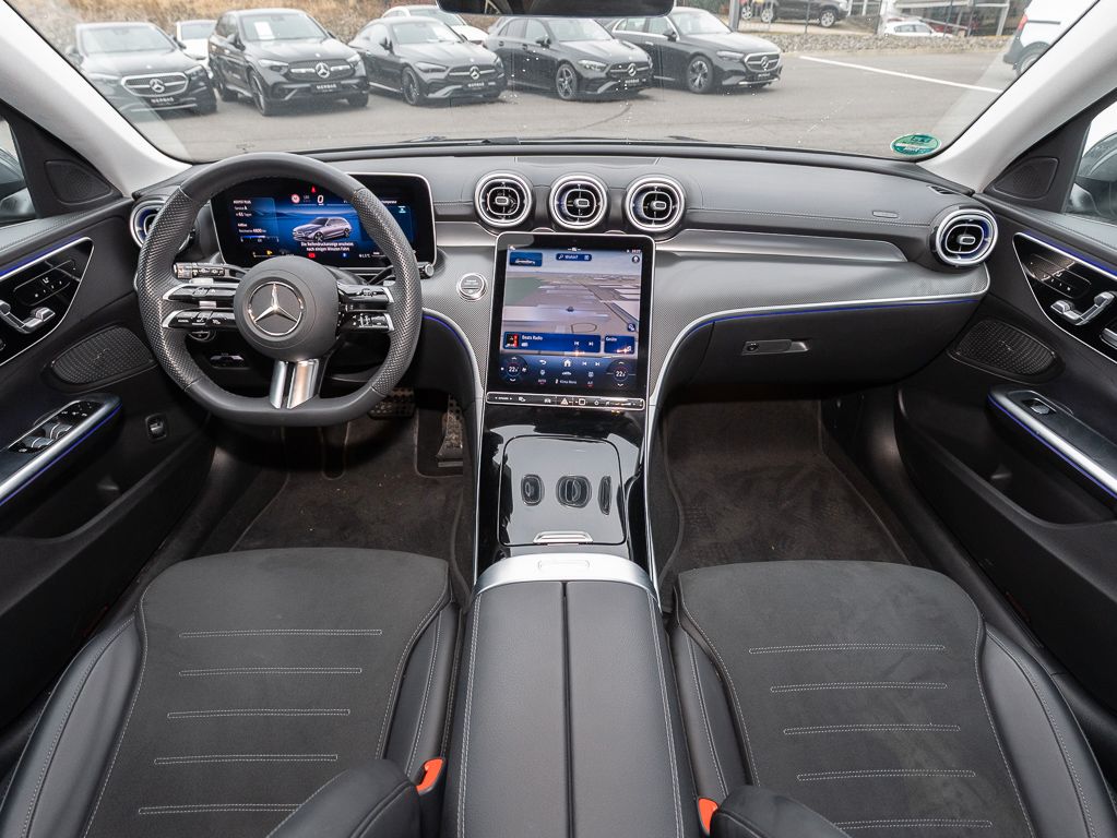 Mercedes-Benz C 220 2025