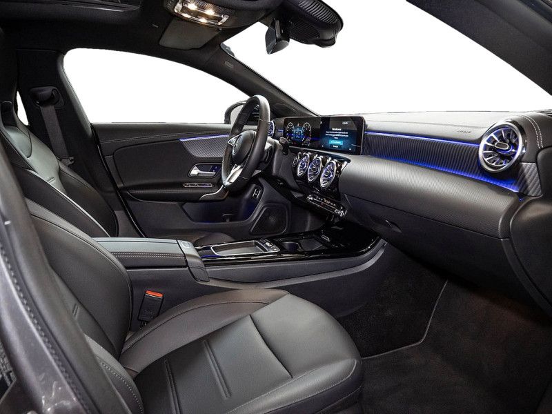 Mercedes-Benz CLA 220 2024