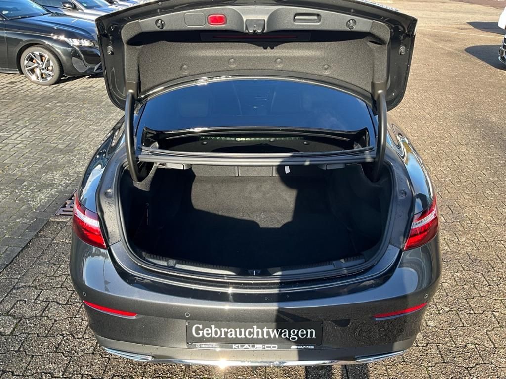 Mercedes-Benz E 300 2022
