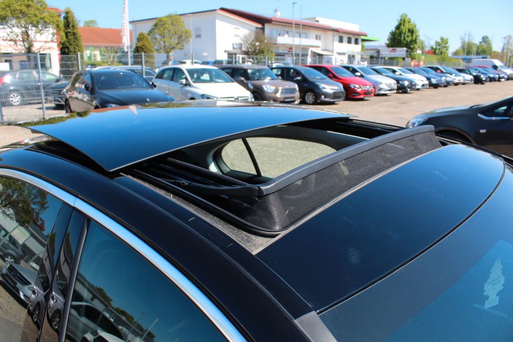 Mercedes-Benz C 300 2024