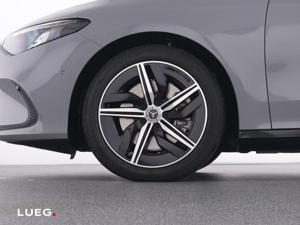 Mercedes-Benz CLA 200 2026