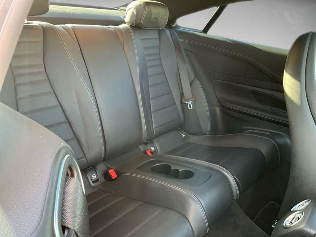 Mercedes-Benz E 300 2022