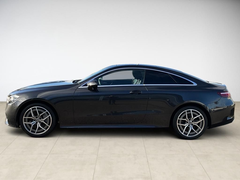 Mercedes-Benz E 300 2022