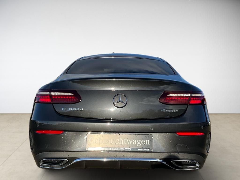 Mercedes-Benz E 300 2022