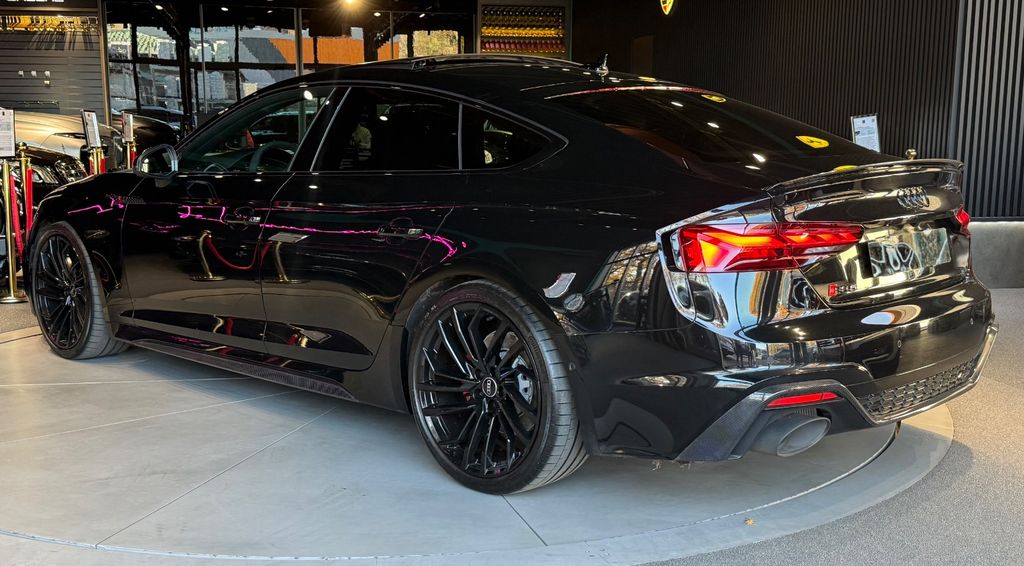 Audi RS5 2021