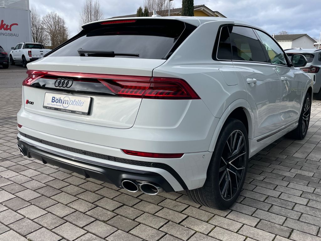 Audi SQ8 2023