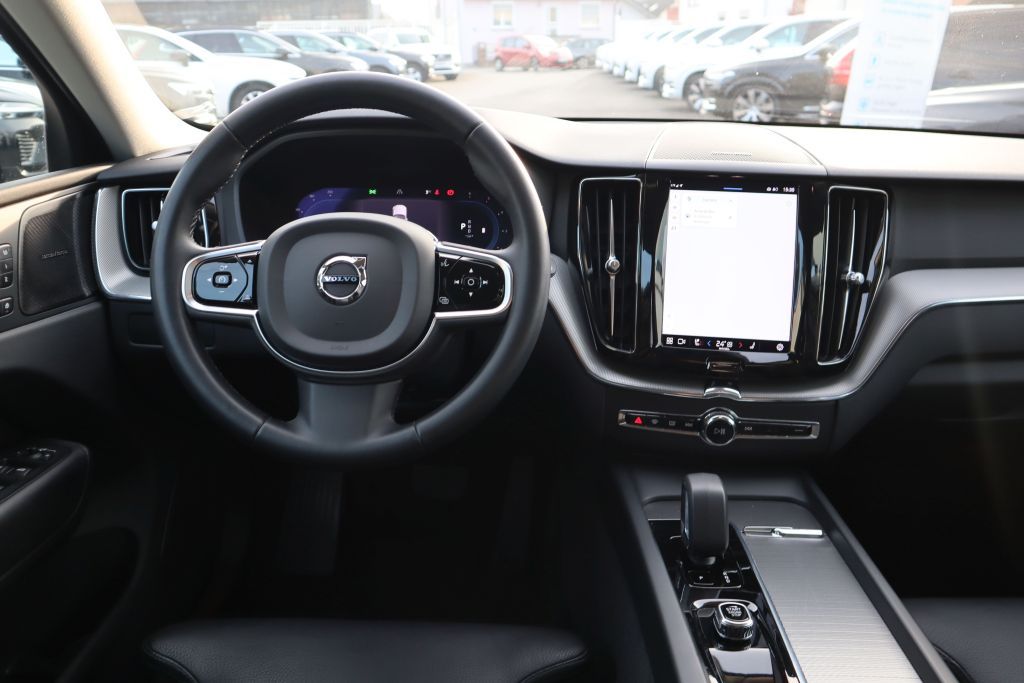 Volvo XC60 2022
