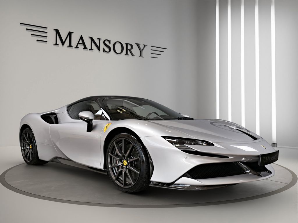 Ferrari SF90 2024