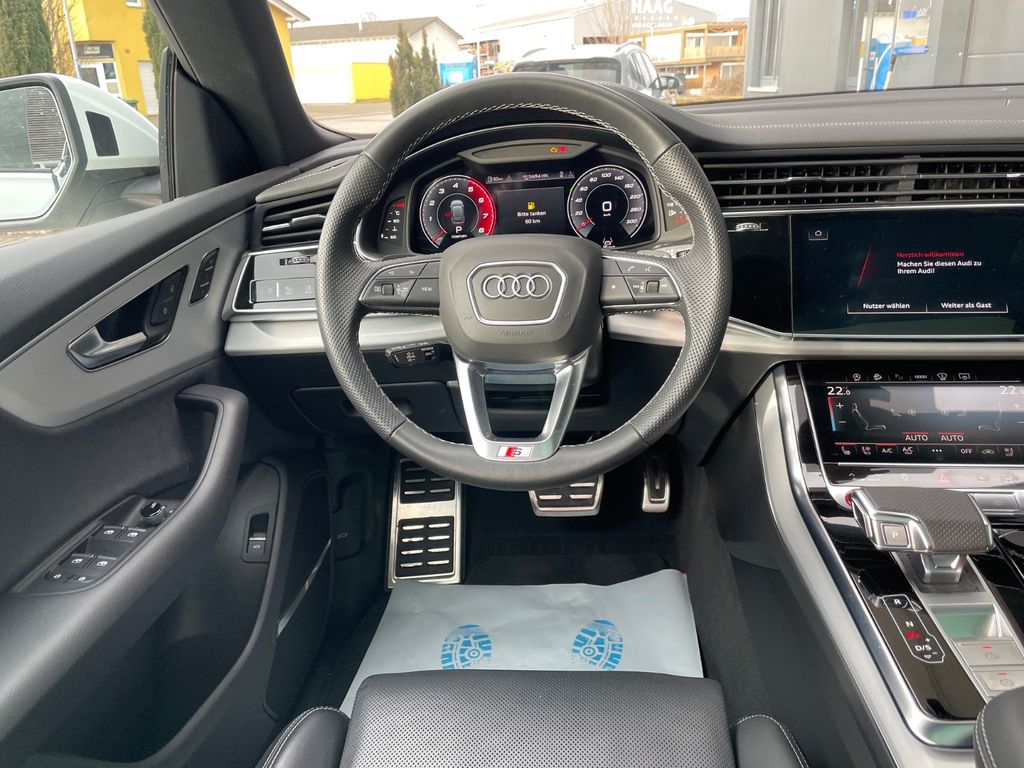 Audi SQ8 2023