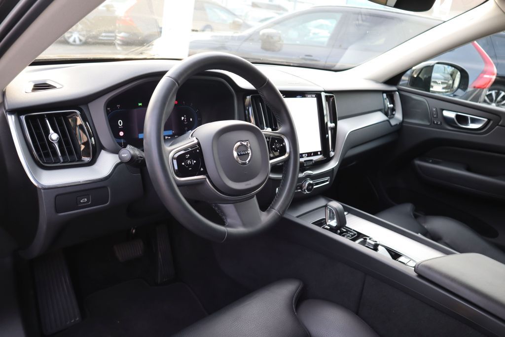 Volvo XC60 2022