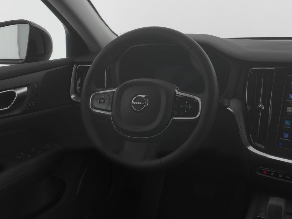 Volvo V60 Cross Country 2023