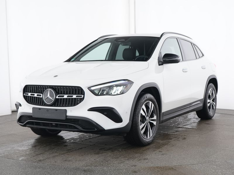Mercedes-Benz GLA 200 2024
