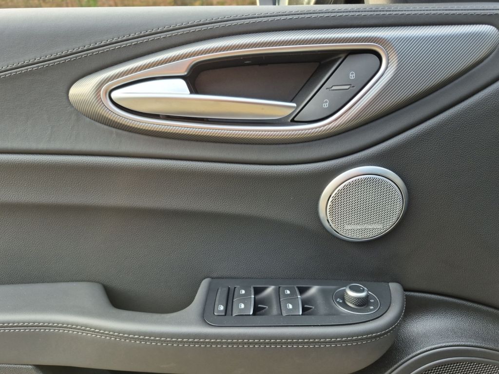 Alfa Romeo Giulia 2023