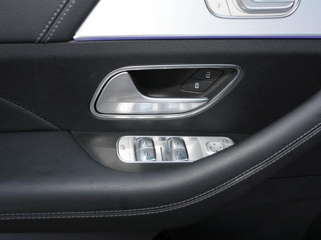 Mercedes-Benz GLE 350 2025