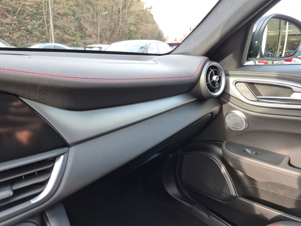 Alfa Romeo Giulia 2023