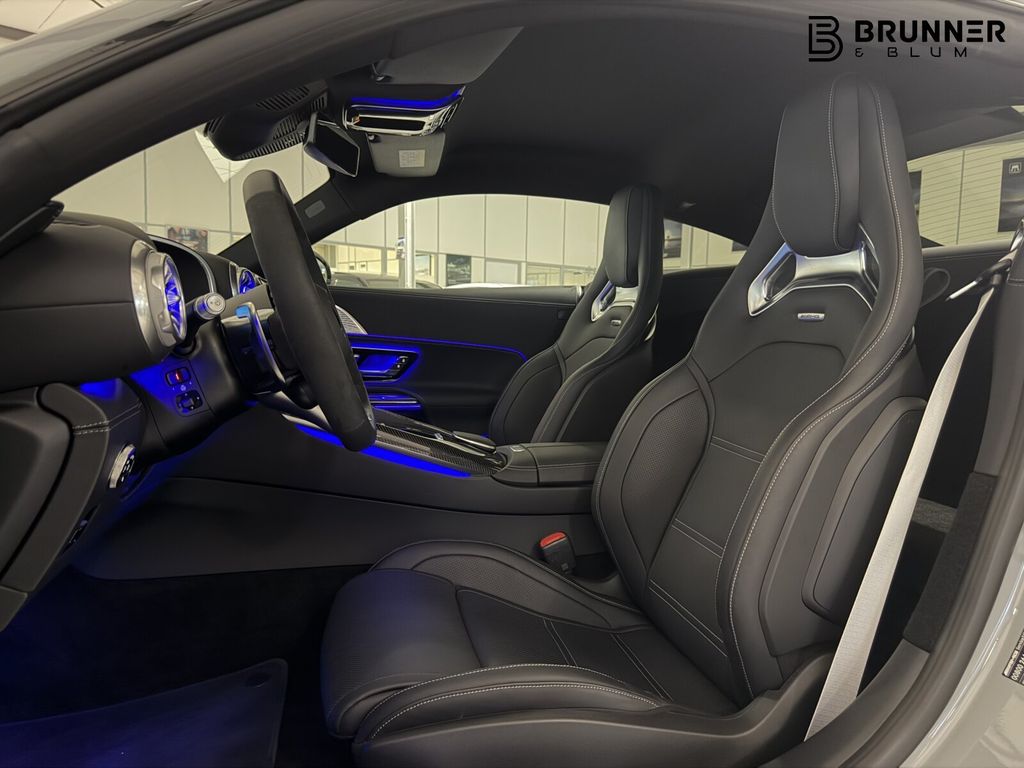 Mercedes-Benz AMG GT 2025
