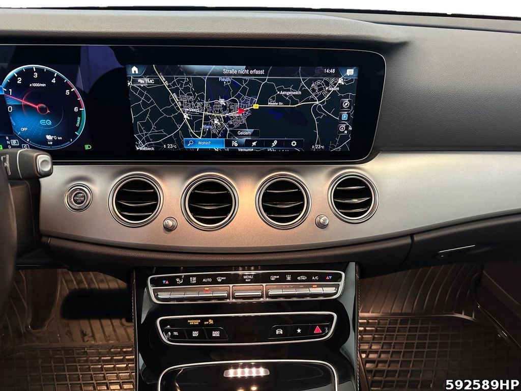 Mercedes-Benz E 300 2022