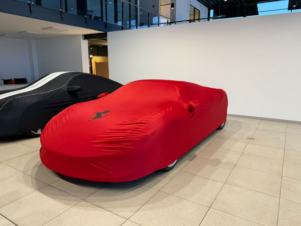 Ferrari 296 GTS 2025