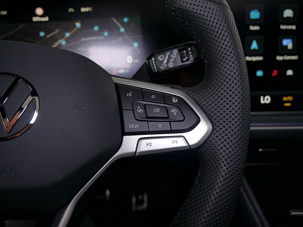 Volkswagen Touareg 2025