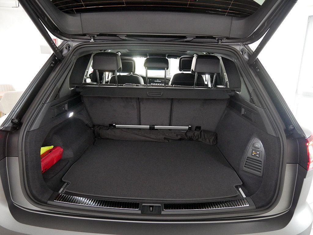 Volkswagen Touareg 2025