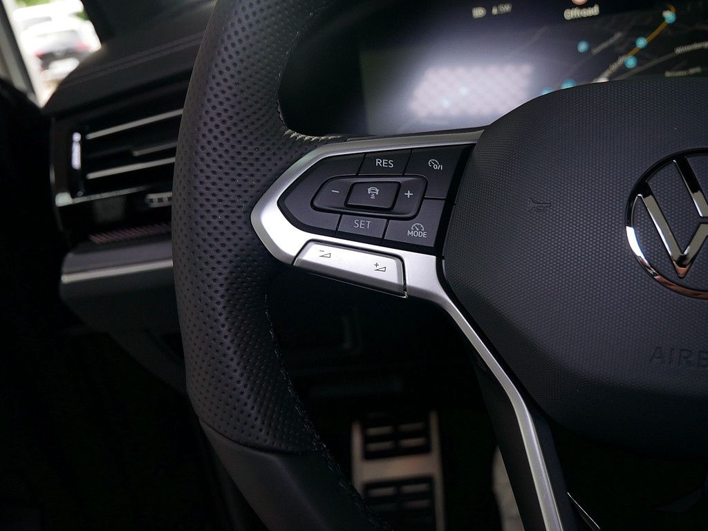 Volkswagen Touareg 2025