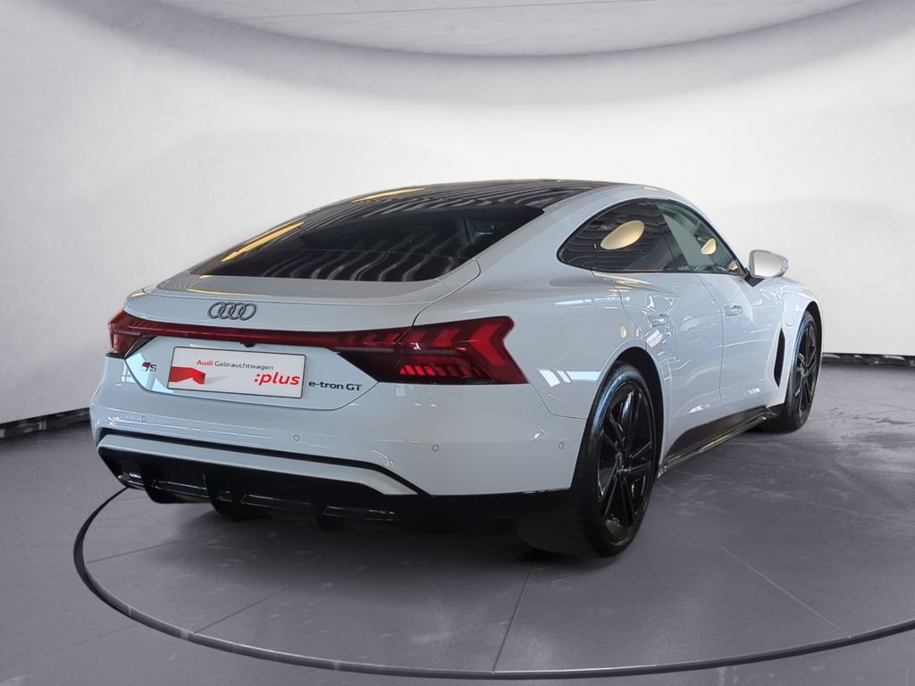 Audi e-tron GT 2025
