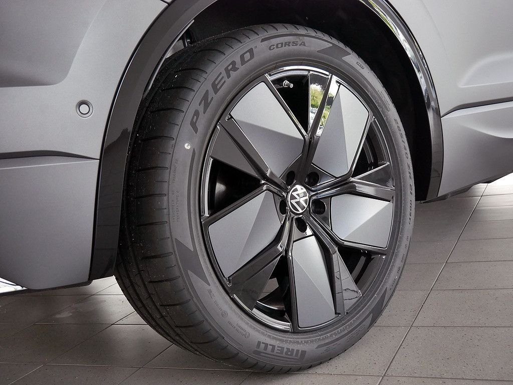 Volkswagen Touareg 2025