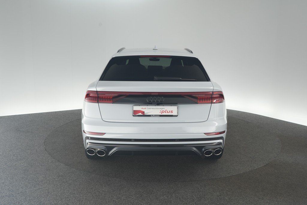 Audi SQ8 2021