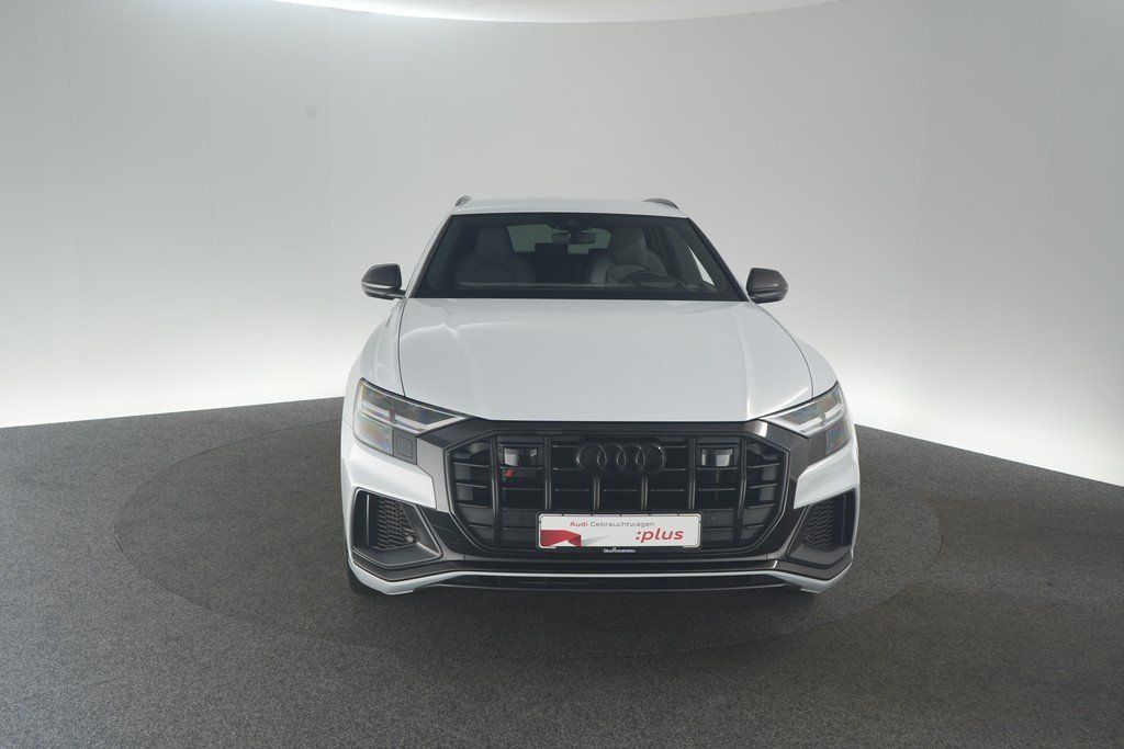 Audi SQ8 2021