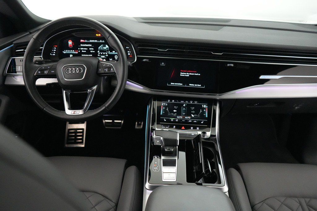 Audi SQ8 2021