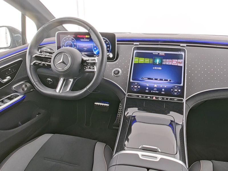 Mercedes-Benz EQE 2024