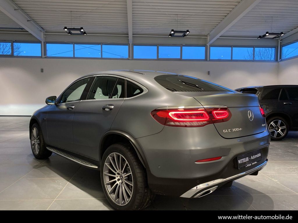 Mercedes-Benz GLC 300 2021