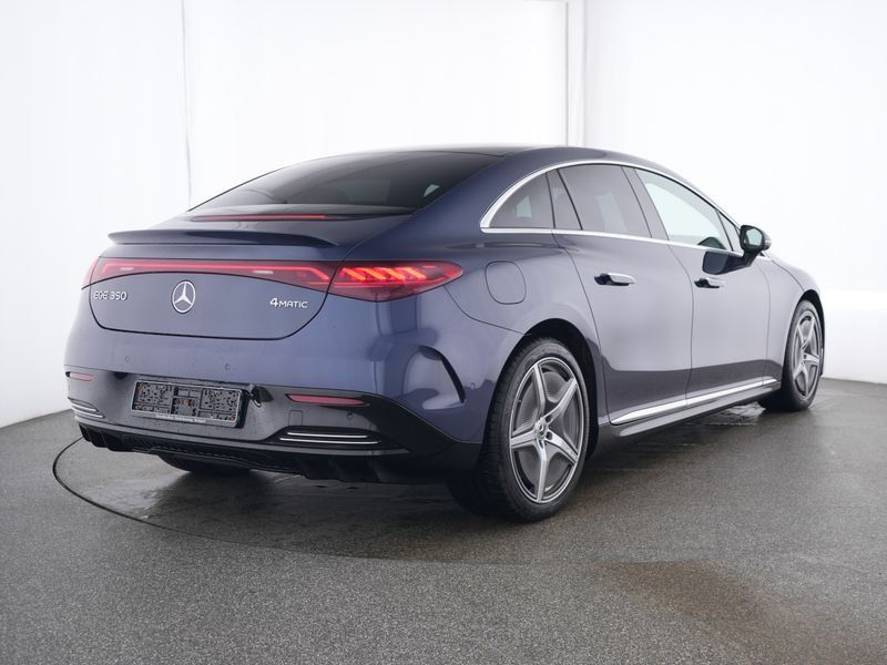 Mercedes-Benz EQE 2024