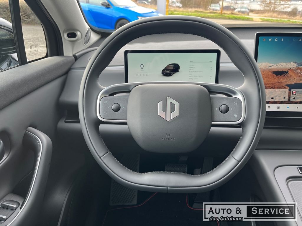 Leapmotor C10