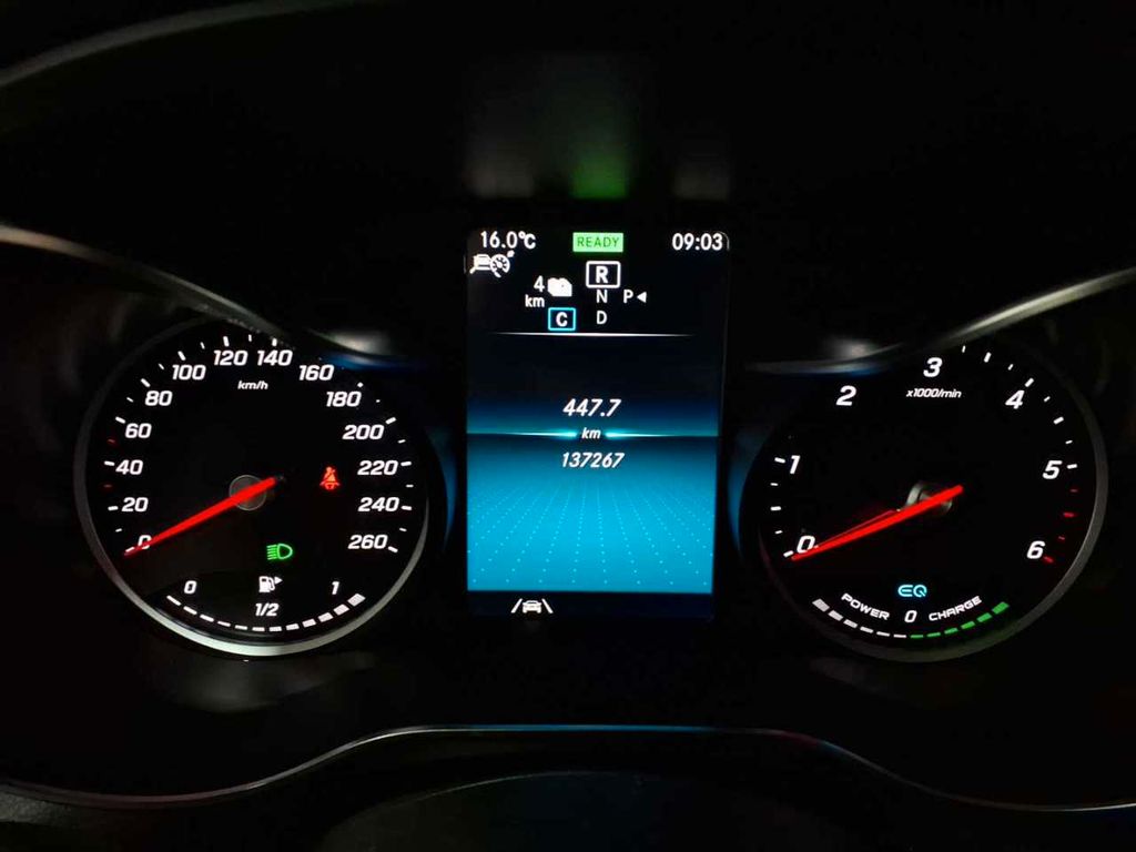 Mercedes-Benz GLC 300 2021