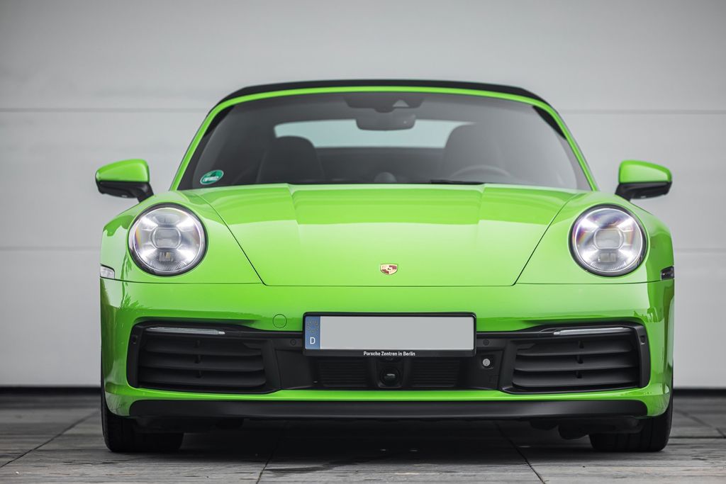 Porsche 992 2019