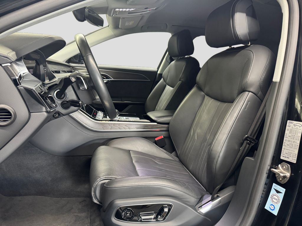Audi A8 2023