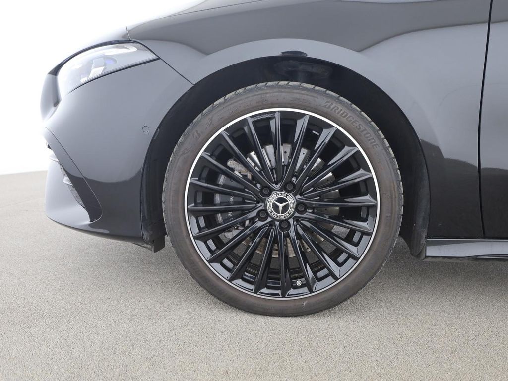 Mercedes-Benz A 250 2023