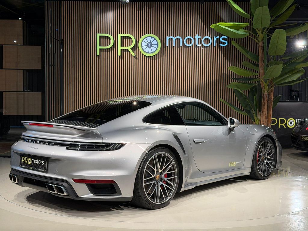 Porsche 992 2023