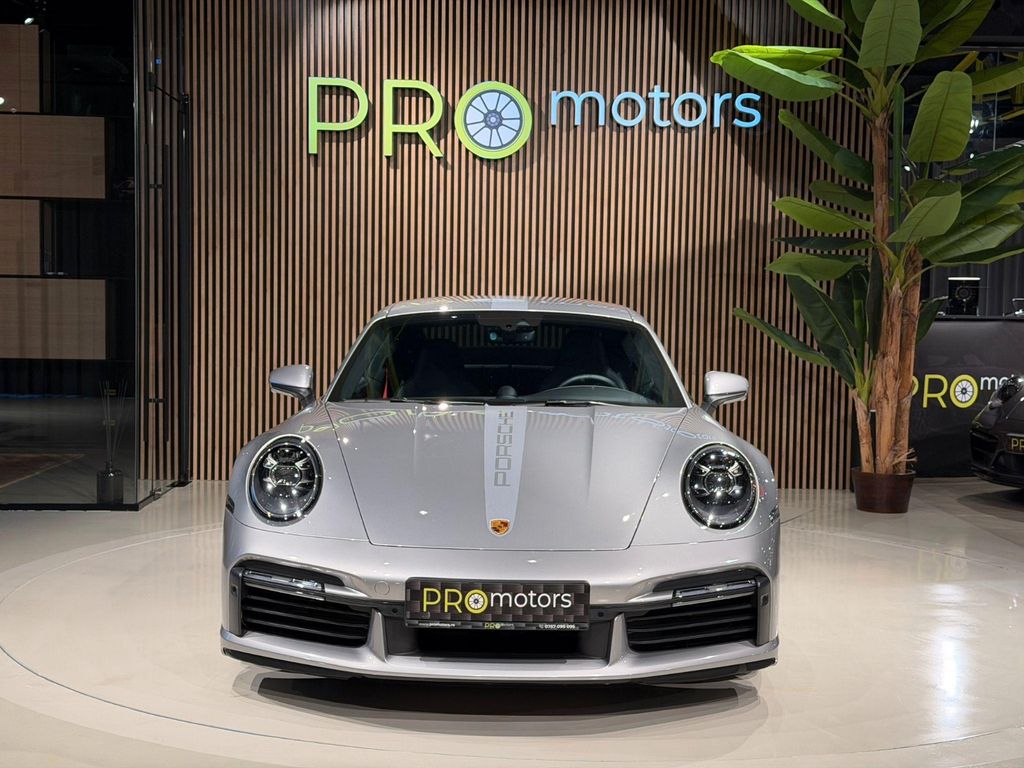 Porsche 992 2023