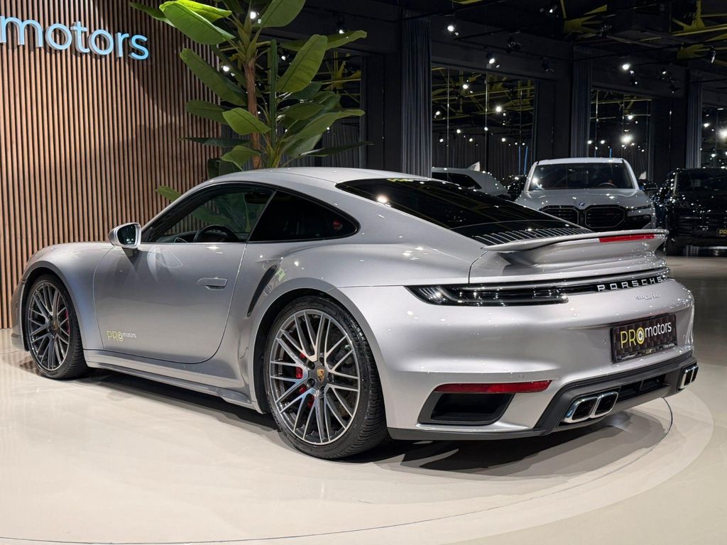 Porsche 992 2023
