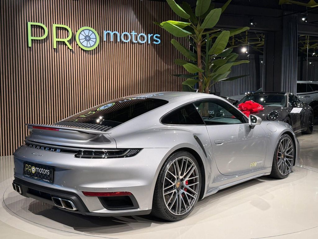 Porsche 992 2023