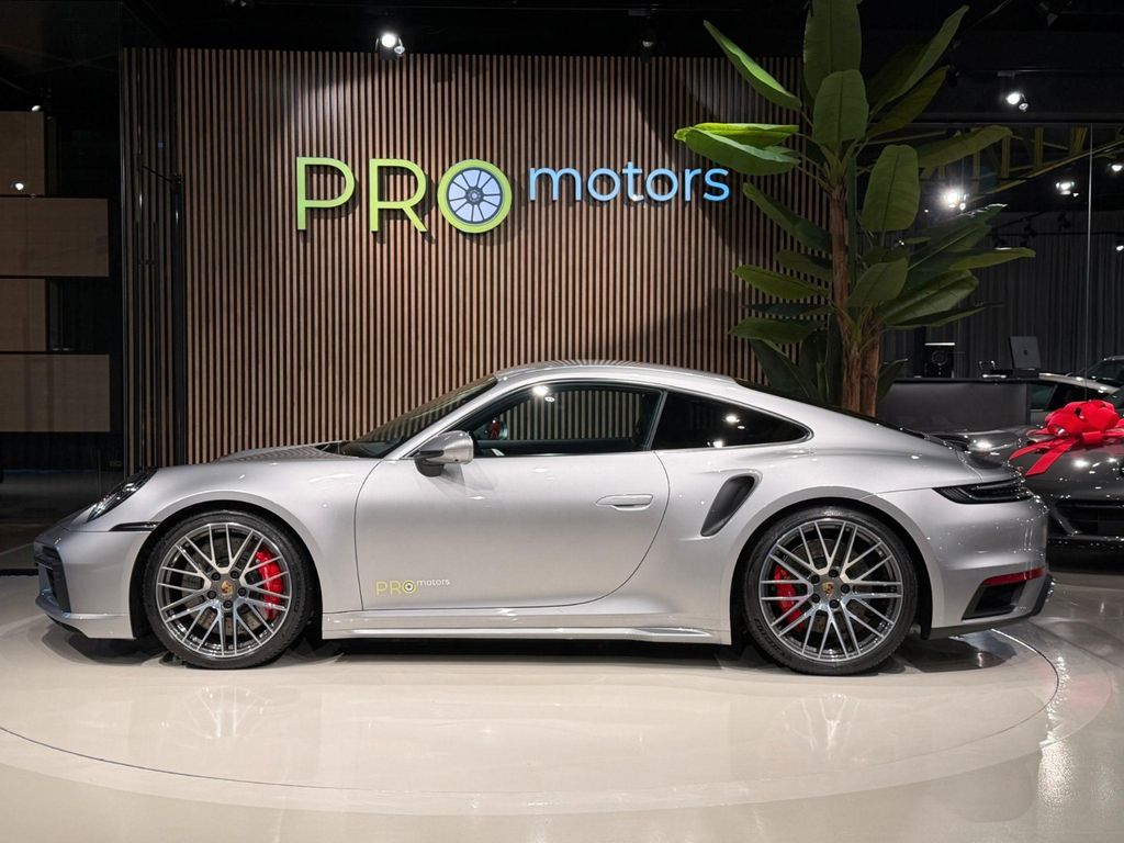 Porsche 992 2023