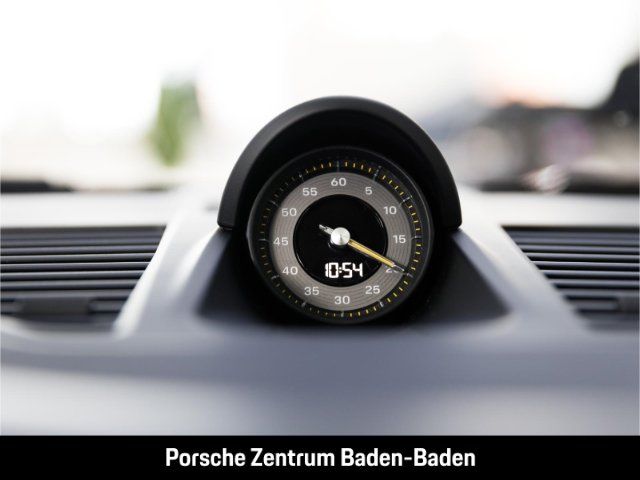 Porsche 992 2022