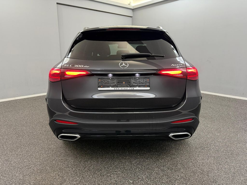 Mercedes-Benz GLC 300 2024