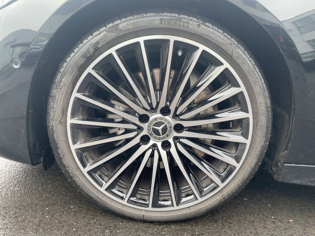 Mercedes-Benz C 220 2024