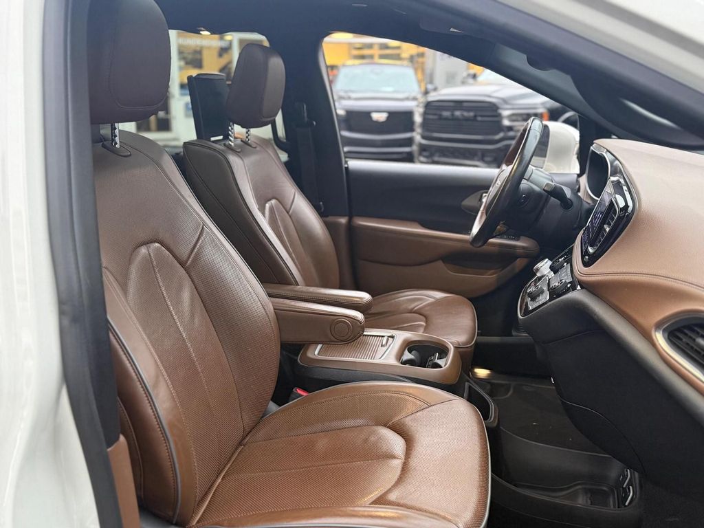 Chrysler Pacifica 2020