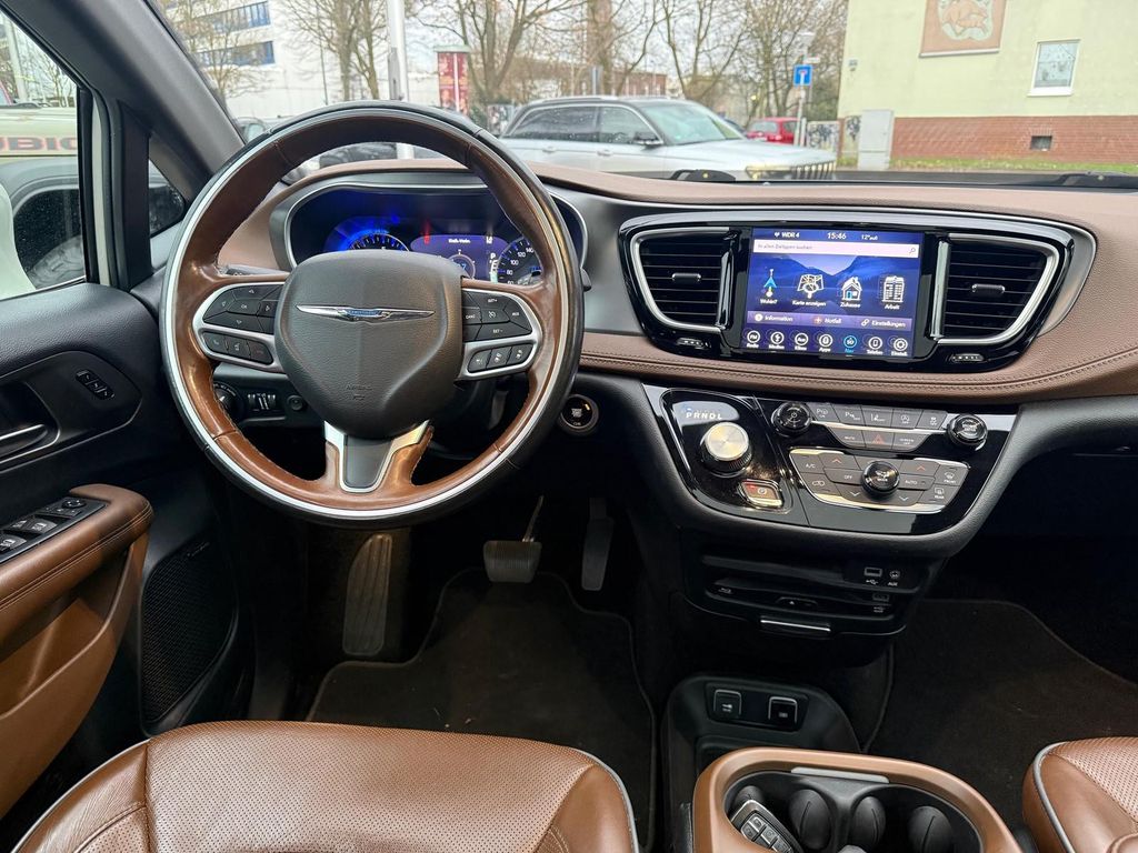 Chrysler Pacifica 2020
